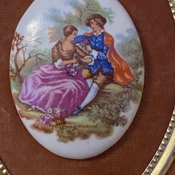 Vintage mini Fragonard ceramic & velvet gold framed pics. 3 pce - Picture 14 of 16